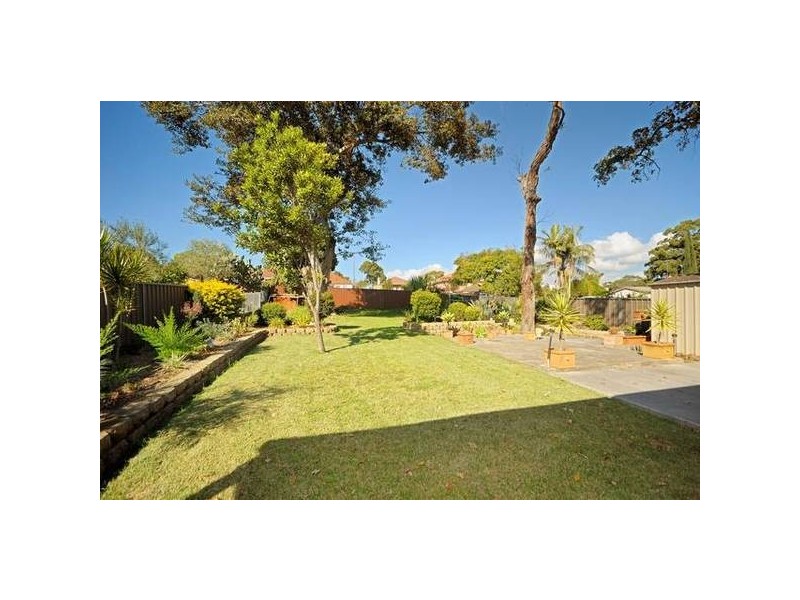 17A Romani Avenue, Hurstville NSW 2220