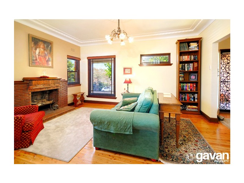 8 West Crescent, Hurstville Grove NSW 2220