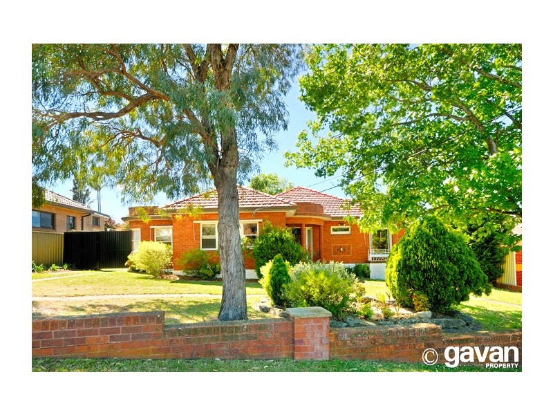 8 West Crescent, Hurstville Grove NSW 2220