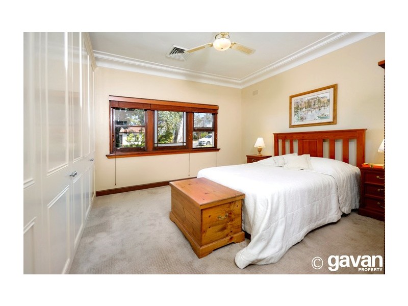 8 West Crescent, Hurstville Grove NSW 2220
