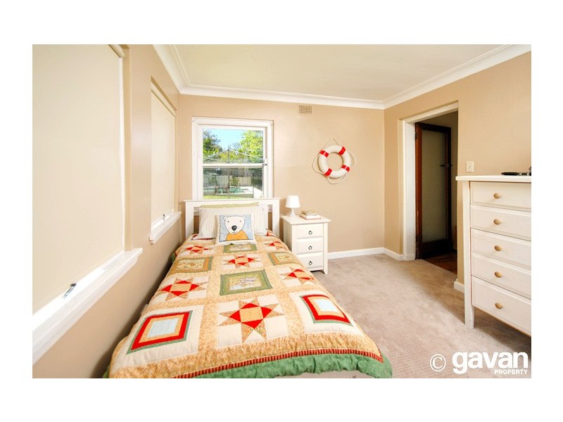 8 West Crescent, Hurstville Grove NSW 2220