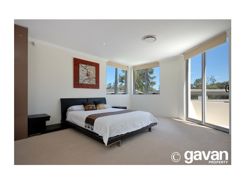 11 Spalding Crescent, Hurstville Grove NSW 2220