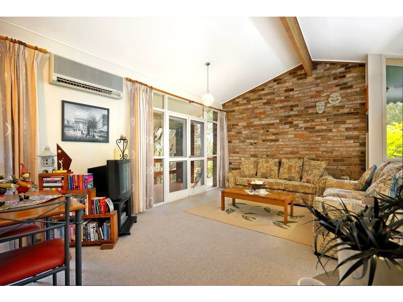 42 Boyd Avenue, Lugarno NSW 2210