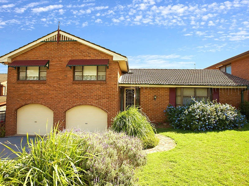 8 Tristania Crescent, Baulkham Hills NSW 2153