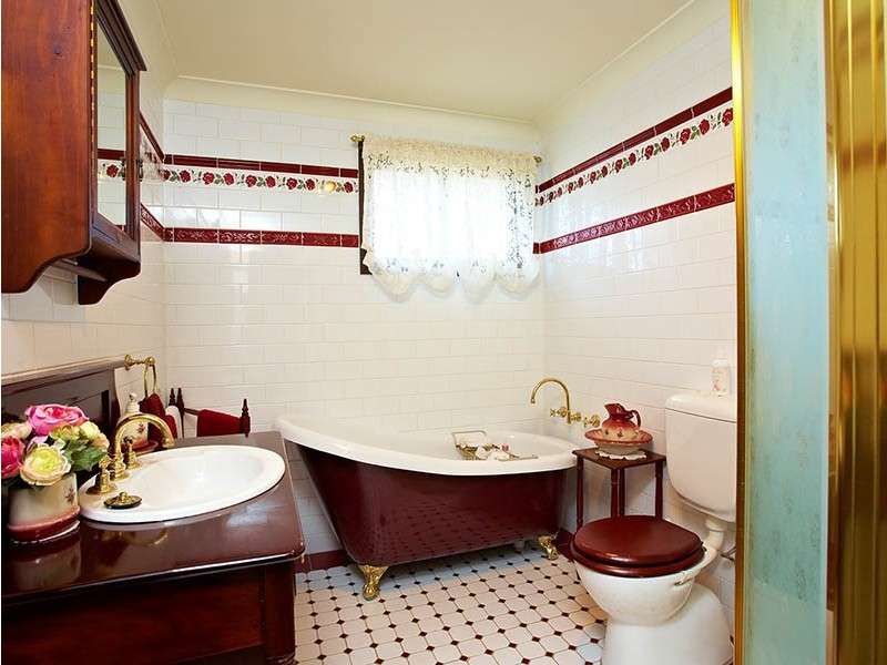 8 Tristania Crescent, Baulkham Hills NSW 2153