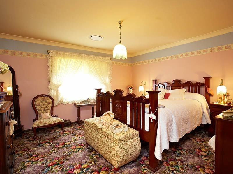 8 Tristania Crescent, Baulkham Hills NSW 2153