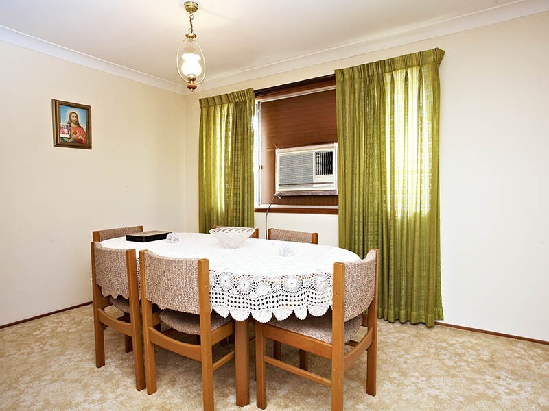 59 Brucedale Drive, Baulkham Hills NSW 2153