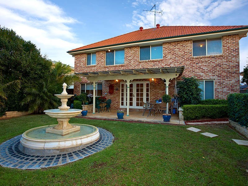 8 Molise Avenue, Kellyville NSW 2155