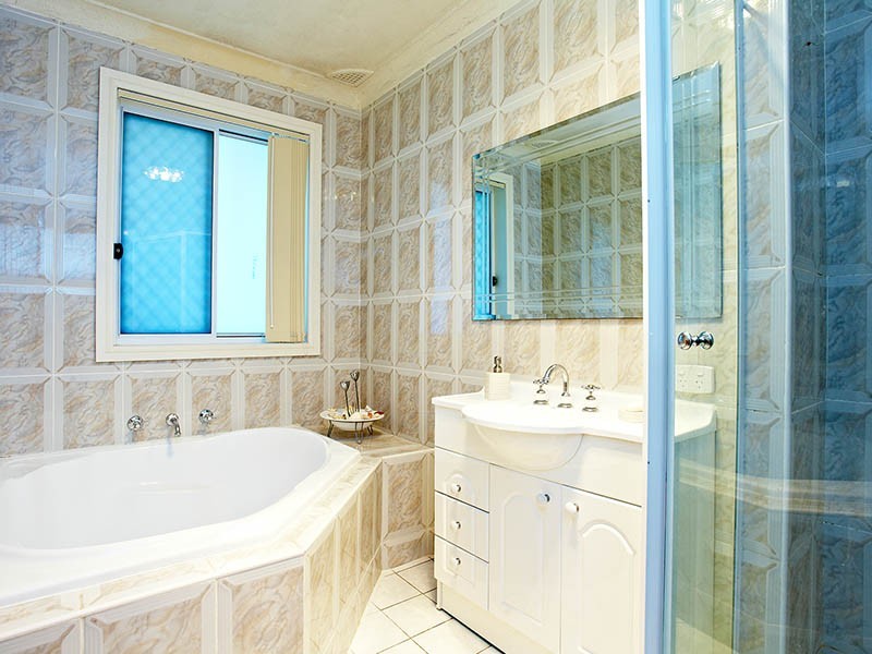 24 Mulheron Place, Baulkham Hills NSW 2153