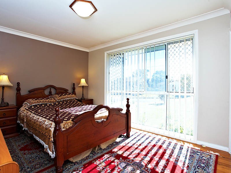 24 Mulheron Place, Baulkham Hills NSW 2153
