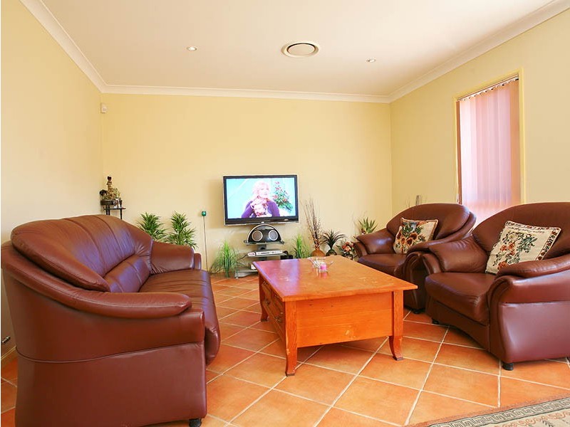 18 Sardinia Avenue, Glenwood NSW 2768