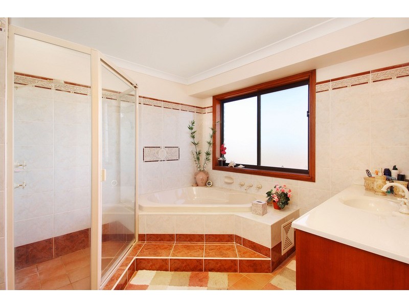 64 Francesco Crescent, Bella Vista NSW 2153