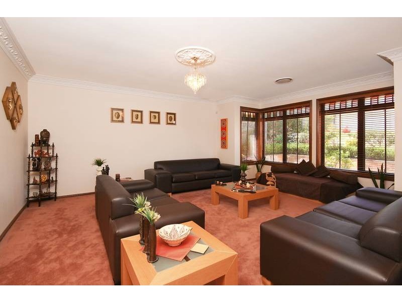64 Francesco Crescent, Bella Vista NSW 2153
