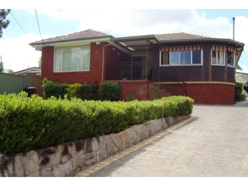 5 Deed Place, Northmead NSW 2152