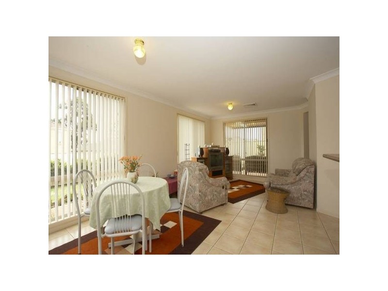 16 Citrus Ave, Quakers Hill NSW 2763