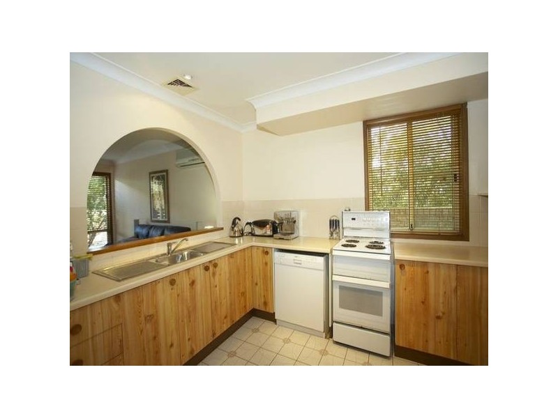 1/2-4 Canyon Road, Baulkham Hills NSW 2153