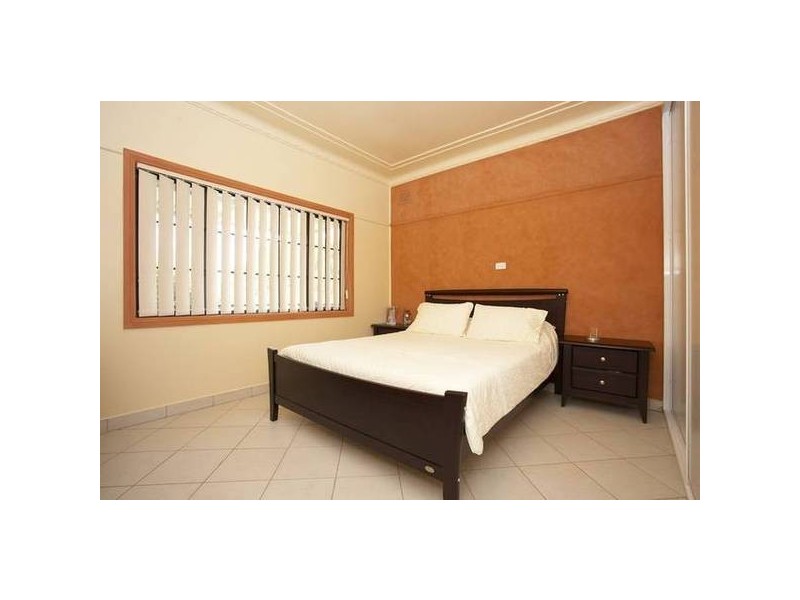 Dudley Road, Granville NSW 2142