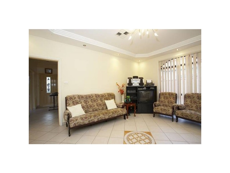 46 Dudley Road, Guildford NSW 2161