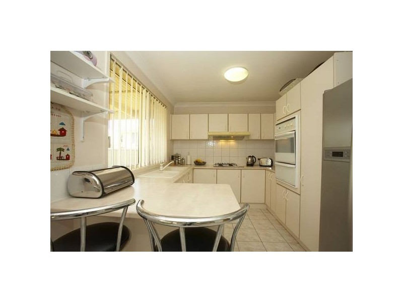 4 Sharrock Ave, Glenwood NSW 2768