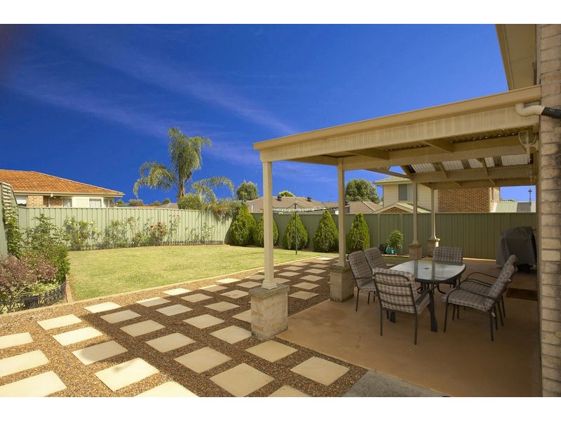 4 Sharrock Avenue, Glenwood NSW 2768