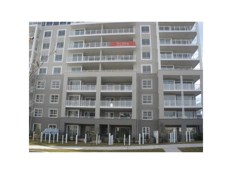 68 Village Drive, Breakfast Point NSW 2137