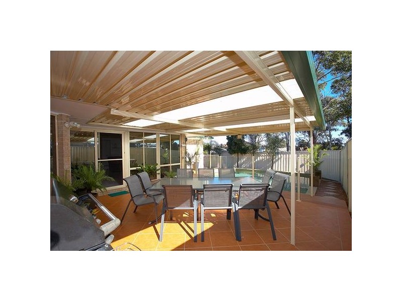 16 Harcourt Grove, Glenwood NSW 2768