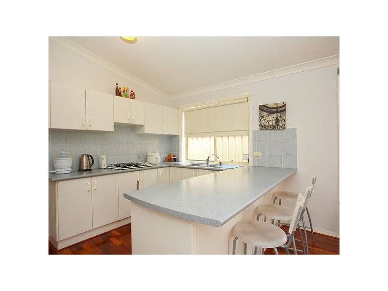 101 Manorhouse Blvd, Quakers Hill NSW 2763