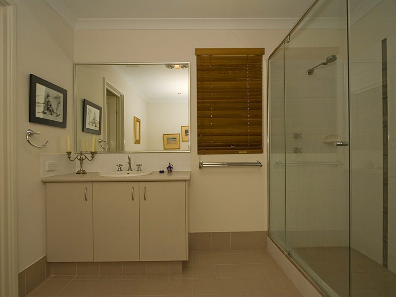 35 Ashbourne Avenue, Ridgewood WA 6030