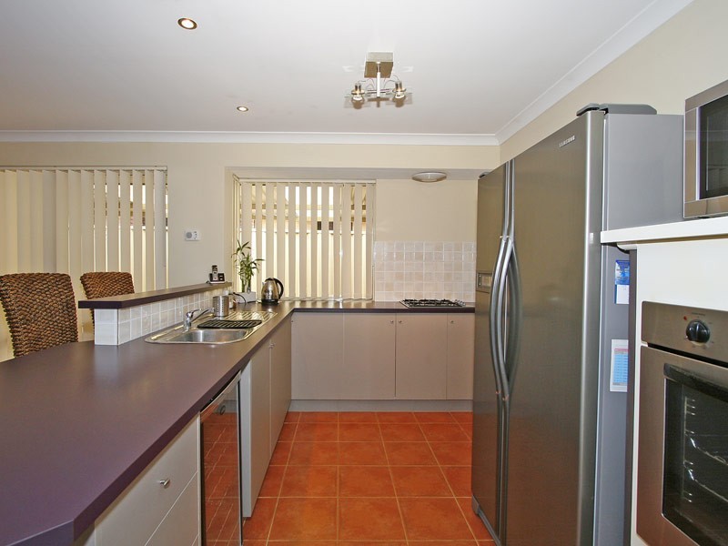 8 Sanderstead Loop, Butler WA 6036