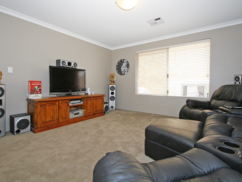 3 Admiralty Road, Jindalee WA 6036