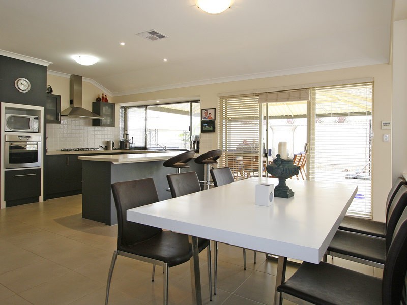 3 Admiralty Road, Jindalee WA 6036