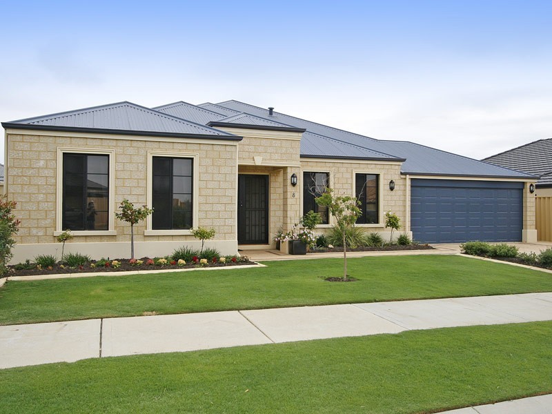 8 Baddesley Street, Butler WA 6036
