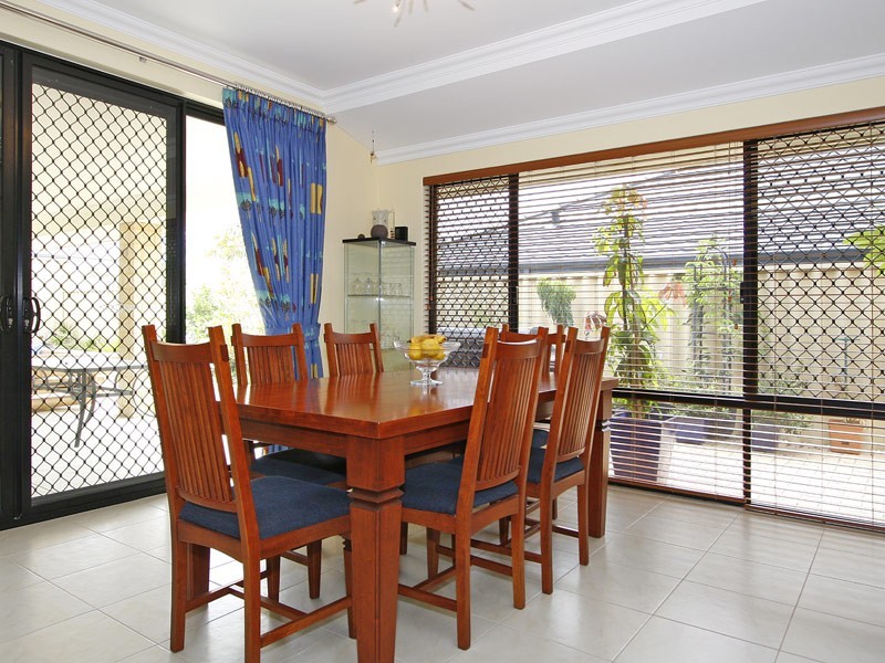 8 Baddesley Street, Butler WA 6036