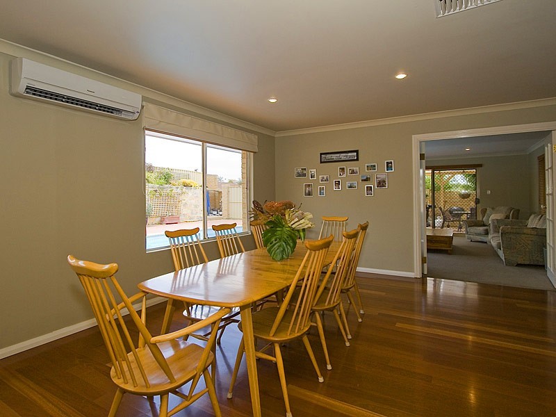 2 Thimble Court, Ocean Reef WA 6027