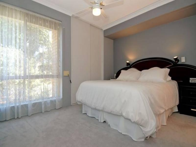 1 Hobie Place, Ocean Reef WA 6027