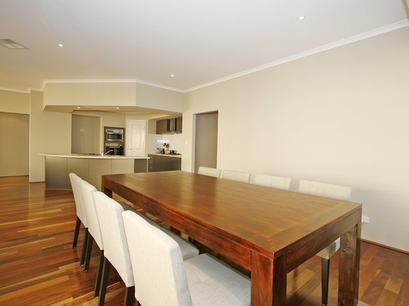 41 Elmhurst Drive, Clarkson WA 6030