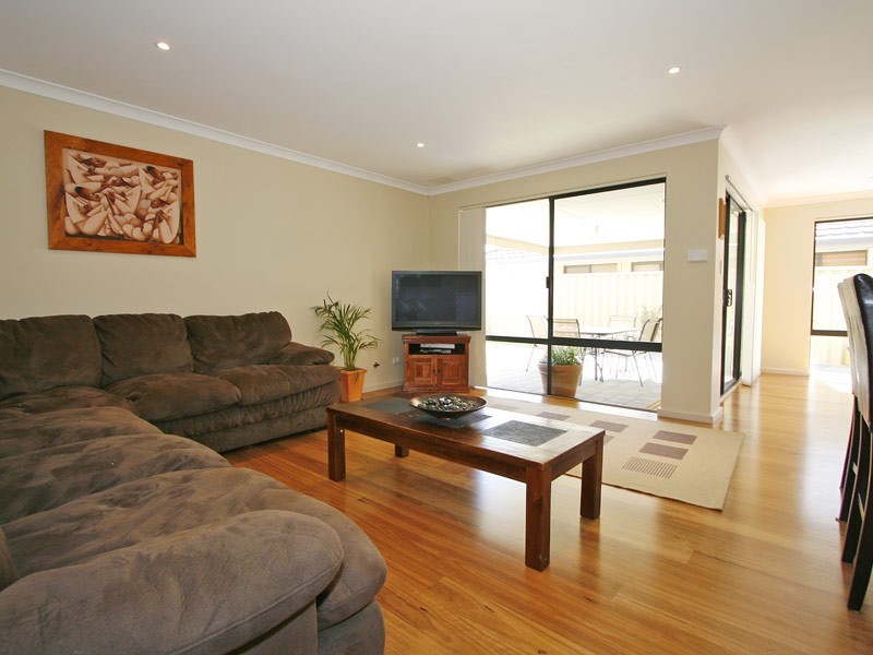 39 Bodorgan Avenue, Butler WA 6036