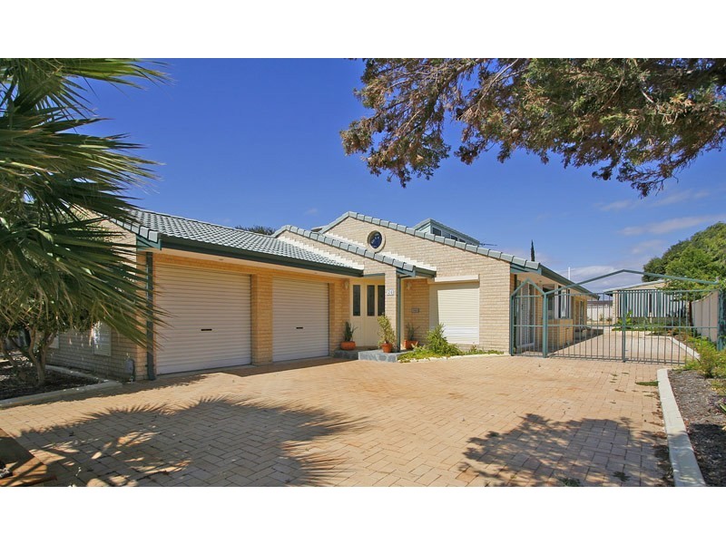 24 Johnson Crescent, Mullaloo WA 6027
