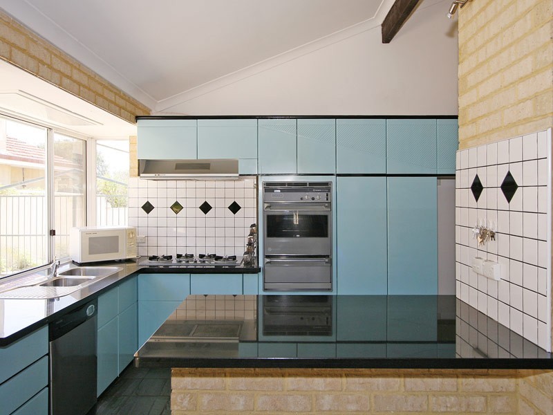 24 Johnson Crescent, Mullaloo WA 6027