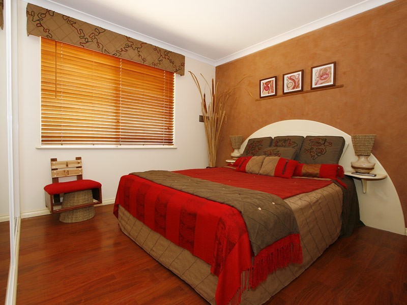 24 Johnson Crescent, Mullaloo WA 6027