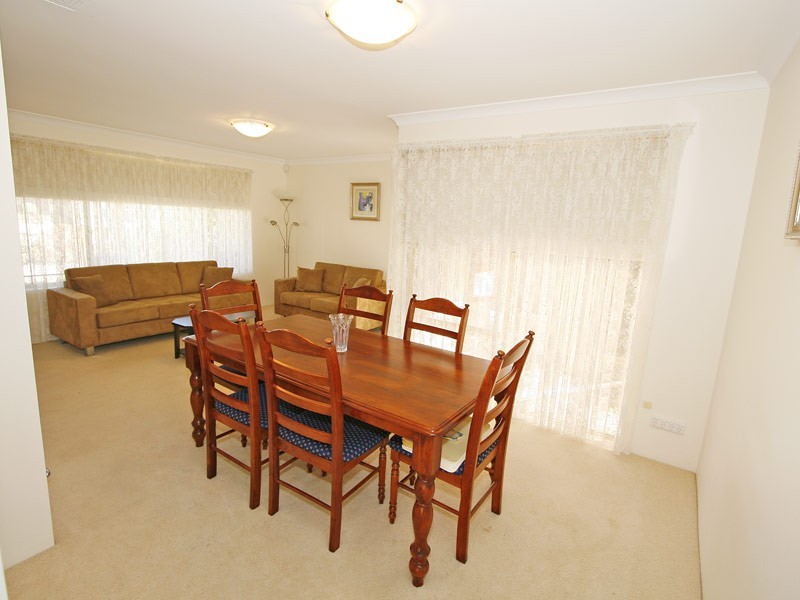 5 Cristobal Crescent, Mindarie WA 6030