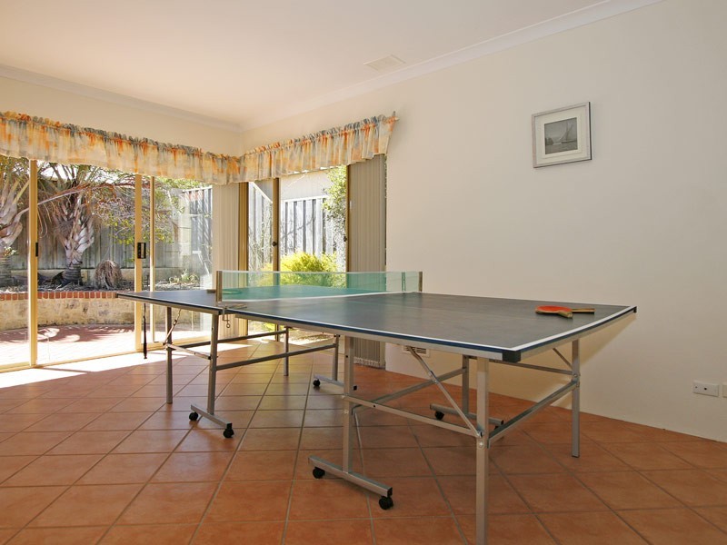 5 Cristobal Crescent, Mindarie WA 6030