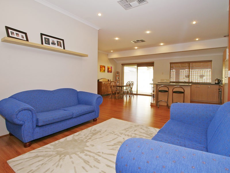 30 Sanderstead Loop, Butler WA 6036