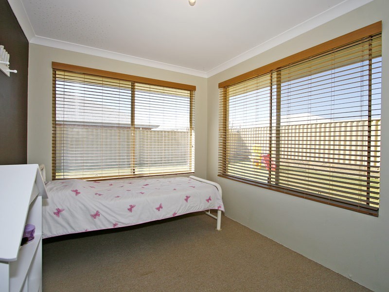 30 Sanderstead Loop, Butler WA 6036