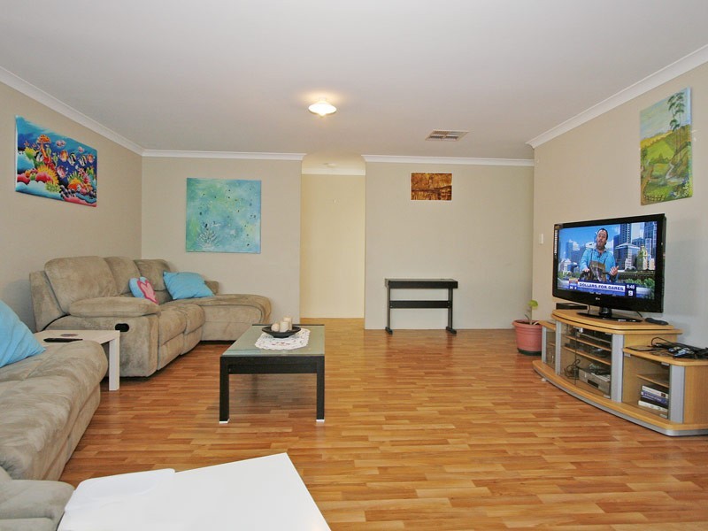27 Salterforth Road, Butler WA 6036