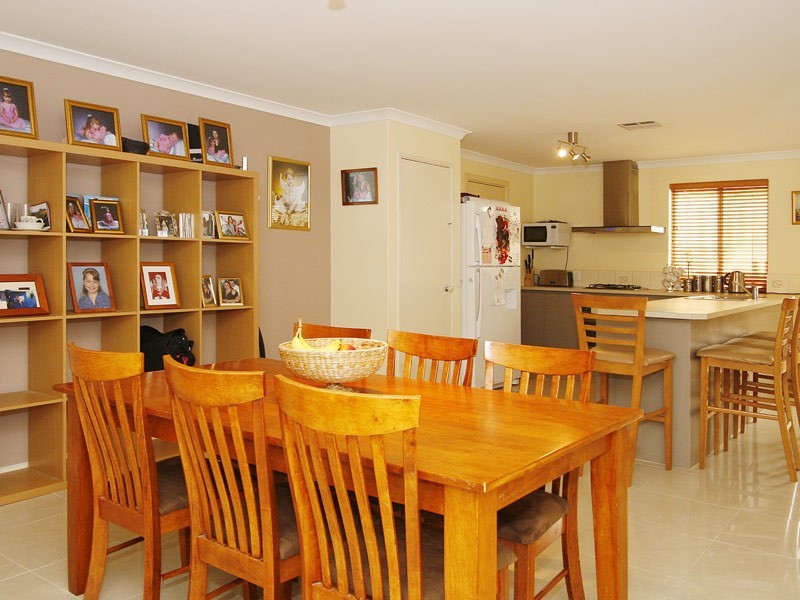 24 Belfast Crescent, Ridgewood WA 6030