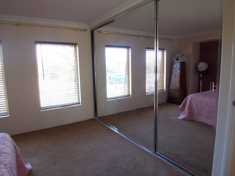 8 Silverton Avenue, Butler WA 6036