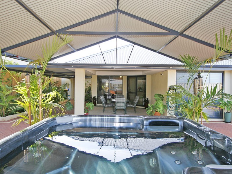 14 Kilgetty Gate, Butler WA 6036