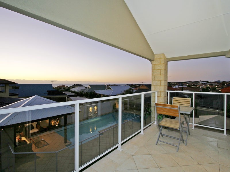 55 Dartmouth Circle, Quinns Rocks WA 6030