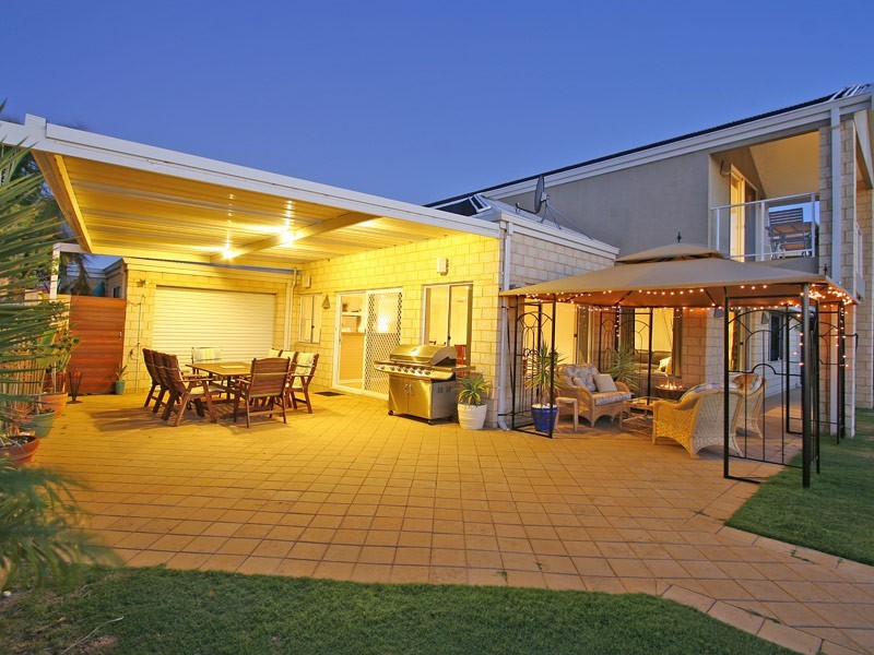 55 Dartmouth Circle, Quinns Rocks WA 6030